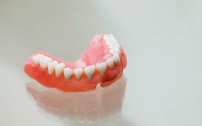 What Are Dentures? A Complete Overview of Tooth Replacement Options